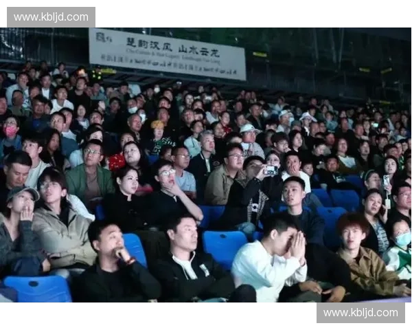 高清斯诺克在线直播精彩赛事实时解说带你畅享巅峰对决盛宴